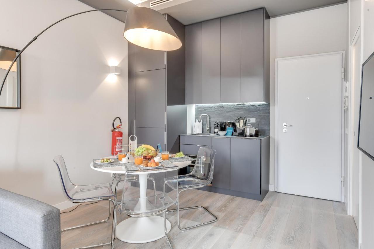 Apartamento Sweett - Vista Duomo Milán Exterior foto